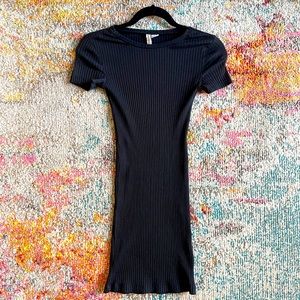 Divided H&M Black Ribbed SS Tee Shirt Dress